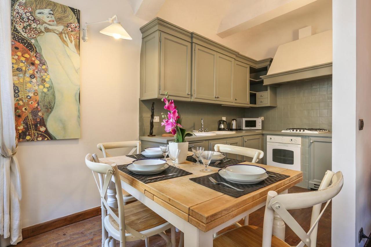 Pontevecchio Stylish Apartment In Florenz Exterior foto